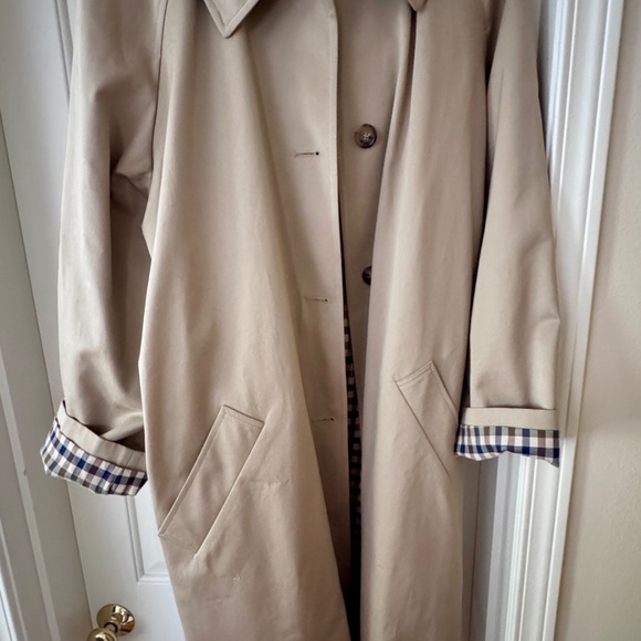 Sezane Classic Tan Trench Coat - Picture 2 of 5